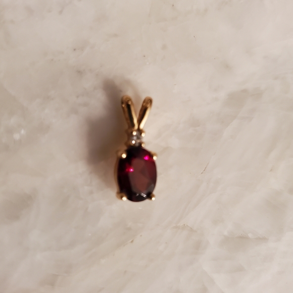 14k Yellow Gold Garnet & Diamond Pendant - Picture 4 of 4